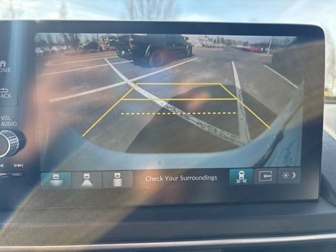 Used 2023 Honda Pilot Touring image 24