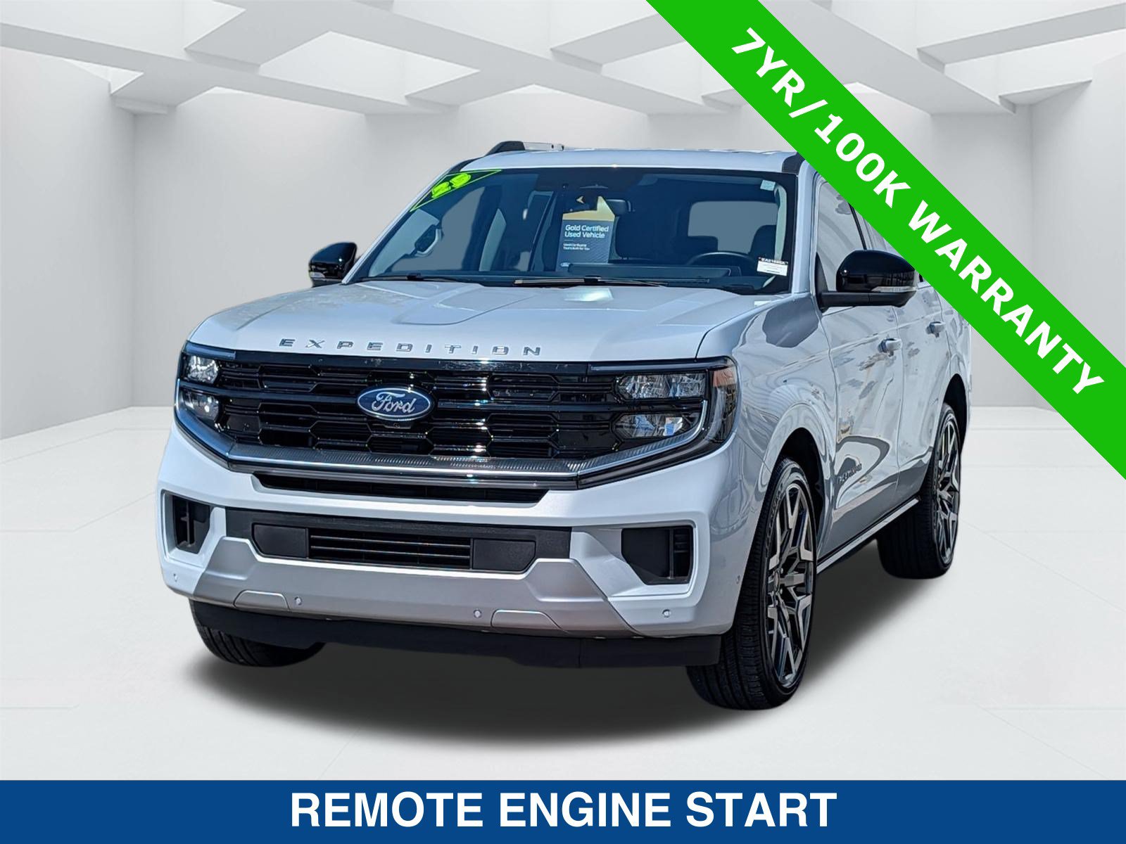 Used 2025 Ford Expedition Platinum w/ Platinum Ultimate Package AWD/4WD image 8