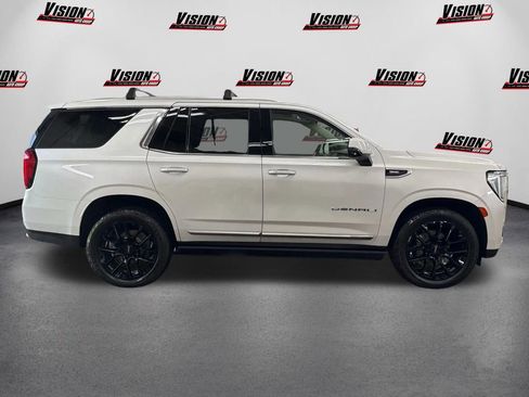 Used 2022 GMC Yukon Denali image 4