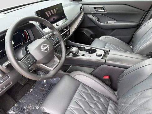Used 2026 Nissan Rogue Platinum w/ Platinum Premium Package AWD/4WD image 19