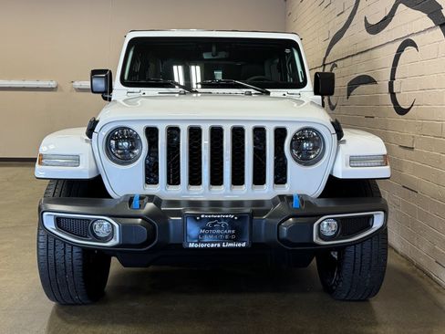 Used 2023 Jeep Wrangler Unlimited Sahara AWD/4WD image 7