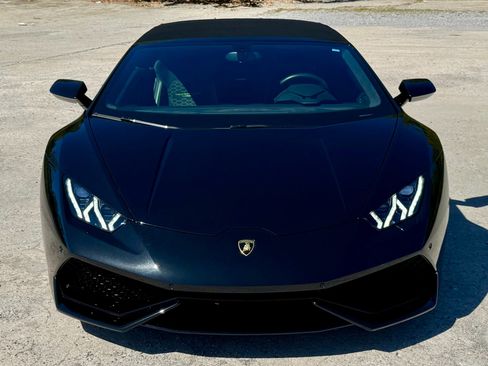 Used 2017 Lamborghini Huracan LP 610-4 image 11