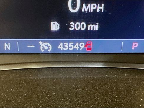 Used 2024 Chevrolet Blazer LT image 19