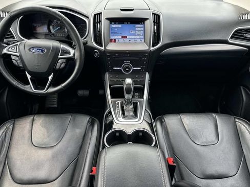 Used 2016 Ford Edge Titanium w/ Equipment Group 302A AWD/4WD image 12