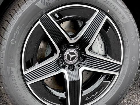 New 2026 Mercedes-Benz GLC 300 4MATIC image 9