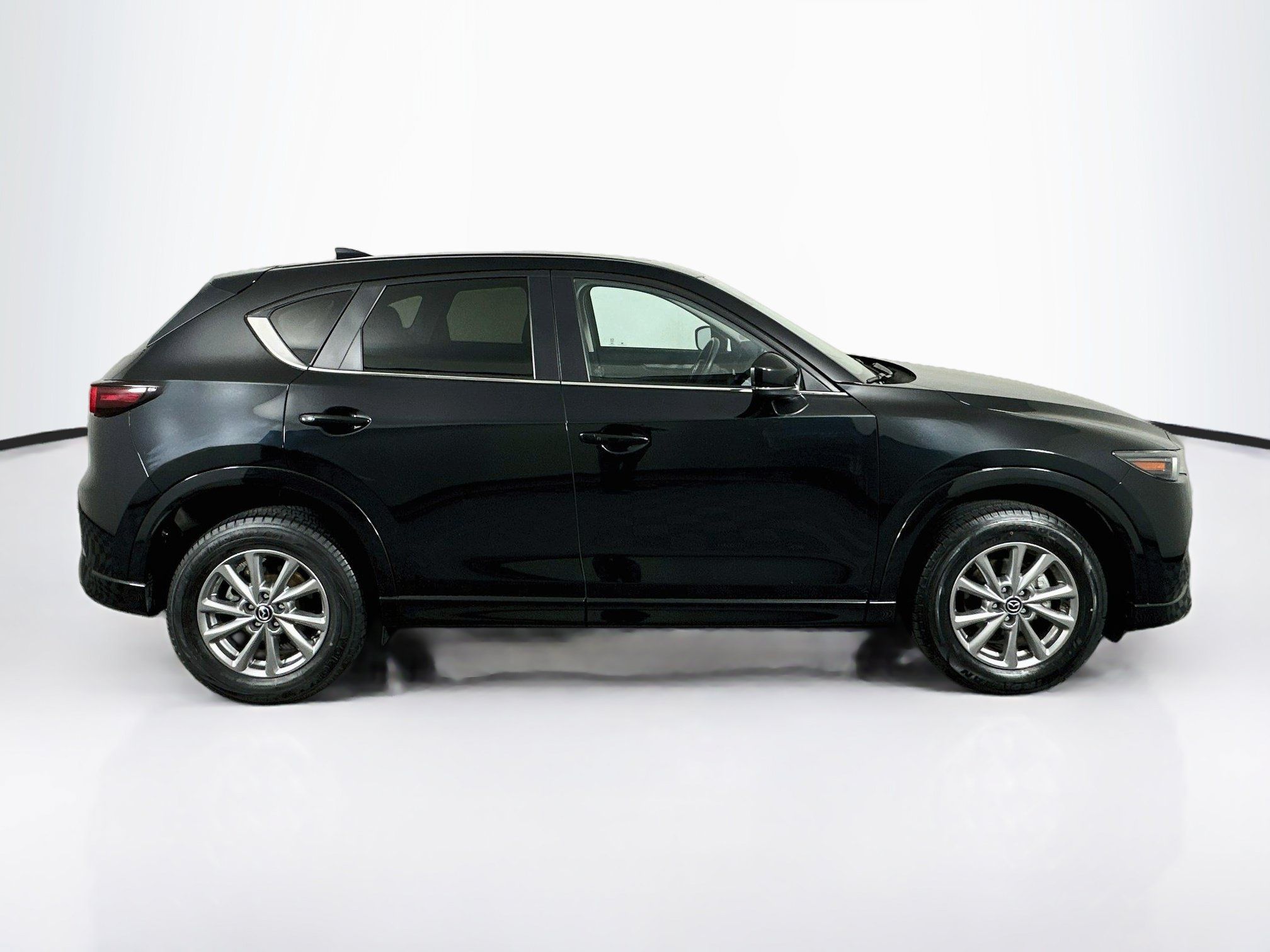 Used 2025 MAZDA CX-5 AWD 2.5 S w/ Preferred Package image 10