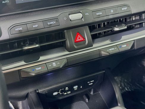 Used 2025 Kia K4 EX FWD image 26