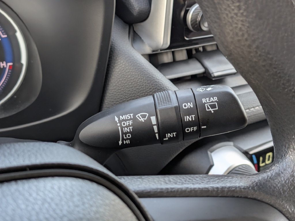Used 2024 Toyota RAV4 XLE AWD/4WD image 23