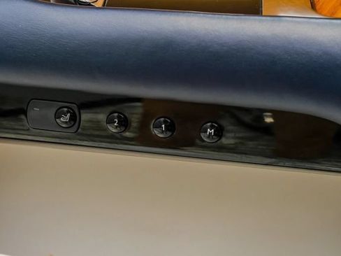 Used 2017 Rolls-Royce Wraith RWD image 62