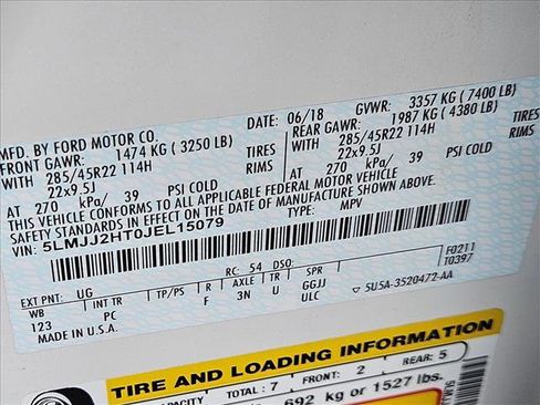 Used 2018 Lincoln Navigator Select w/ Technology Package image 25