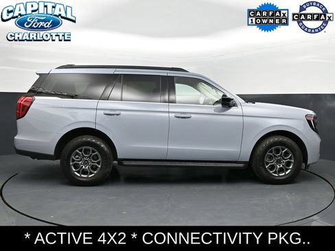 Used 2025 Ford Expedition Active AWD/4WD image 9