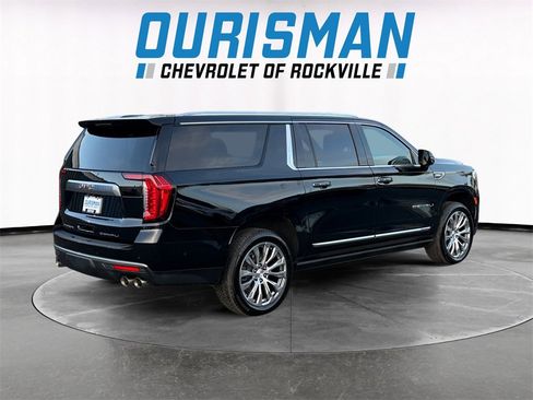 Used 2023 GMC Yukon XL Denali image 6