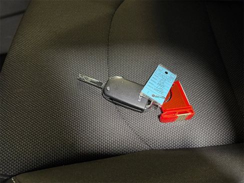 Certified 2023 Kia Forte LXS image 32