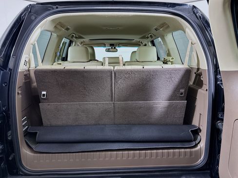 Used 2015 Lexus GX 460 Luxury AWD/4WD image 29