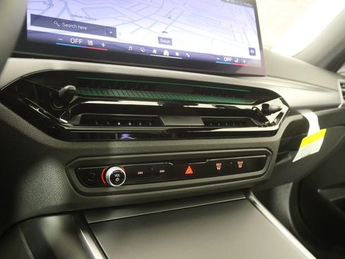 Certified 2025 BMW 230i 230i image 19