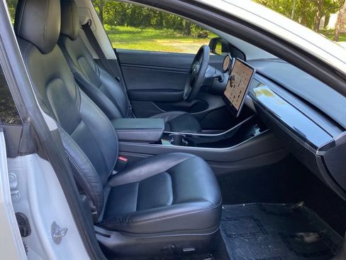 Used 2020 Tesla Model 3 Performance AWD/4WD image 18