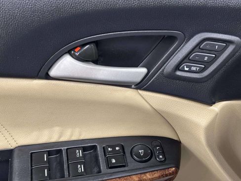 Used 2011 Honda Accord EX-L image 26