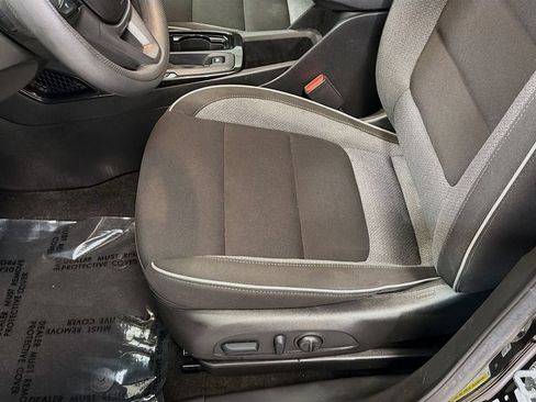 Used 2022 Chevrolet TrailBlazer LT w/ Driver Confidence Package AWD/4WD image 14