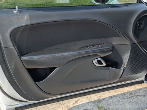 Used 2019 Dodge Challenger SXT RWD image 15