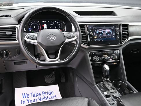 Used 2023 Volkswagen Atlas SE w/ Panoramic Sunroof Package AWD/4WD image 33