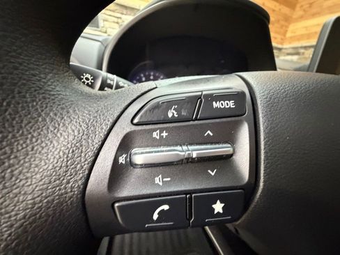 Used 2023 Hyundai Kona SEL w/ Cargo Package image 22