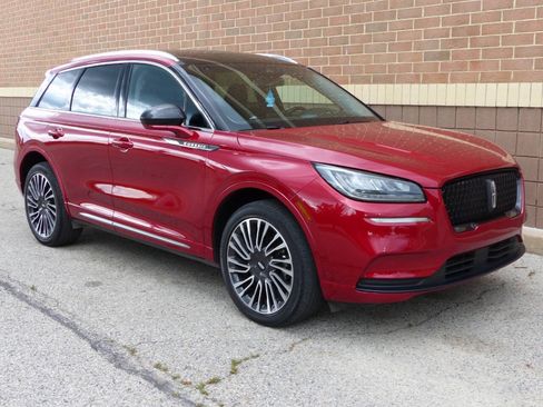 Used 2021 Lincoln Corsair AWD w/ Sport Package image 12