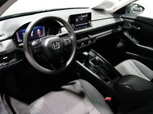 Used 2023 Honda Accord EX image 14