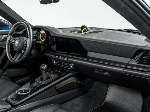 Used 2022 Porsche 911 GT3 RWD image 34