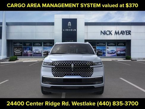 New 2025 Lincoln Navigator Reserve image 6