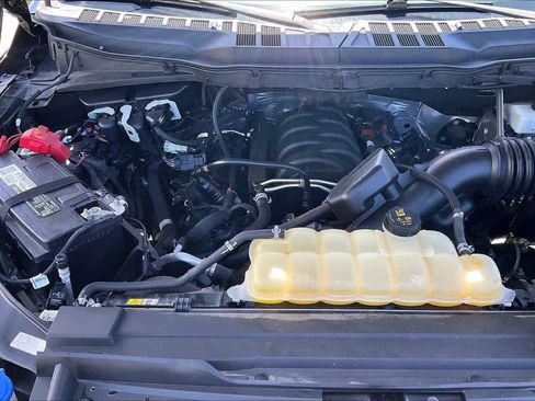 Used 2022 Ford F150 Lariat w/ Equipment Group 502A High AWD/4WD image 9