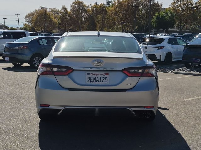 Used 2023 Toyota Camry SE FWD image 6