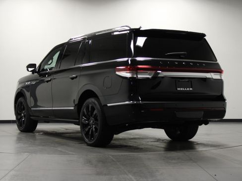 Used 2024 Lincoln Navigator L Reserve AWD/4WD image 6