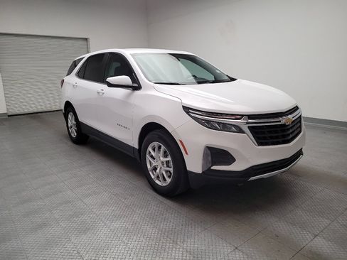 Used 2024 Chevrolet Equinox LT FWD image 13