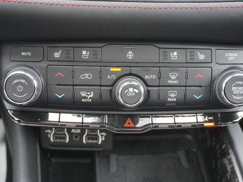 Used 2024 Dodge Durango R/T AWD/4WD image 15
