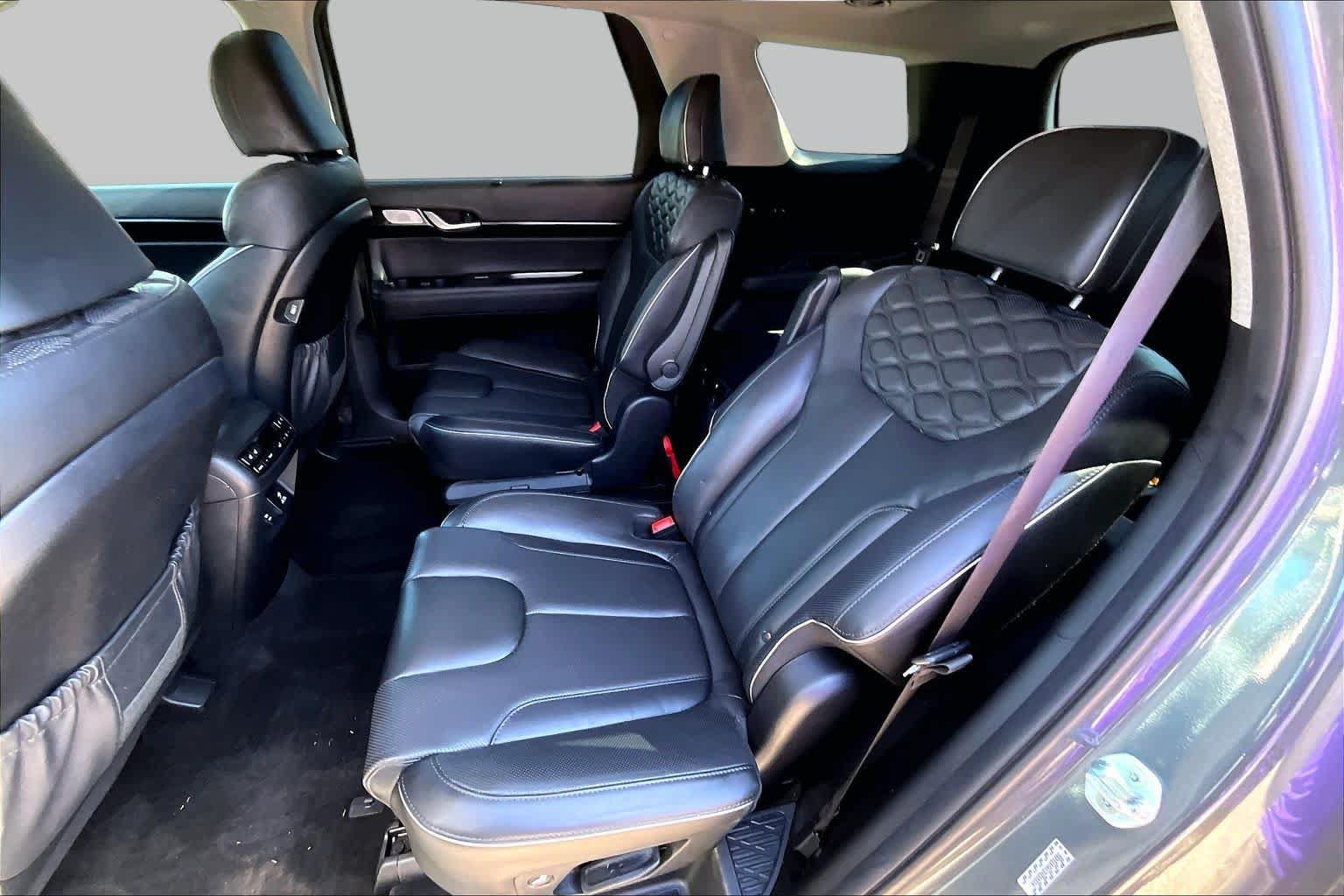 Used 2022 Hyundai Palisade Limited w/ Cargo Package AWD/4WD image 21