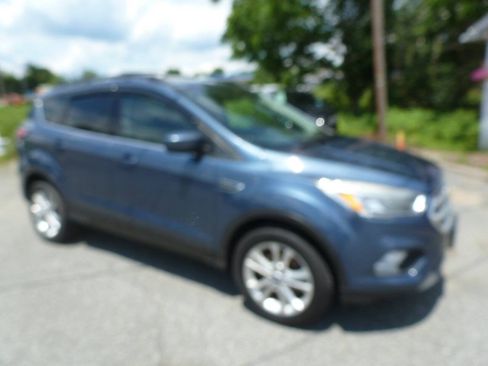 Used 2018 Ford Escape SE AWD/4WD image 5