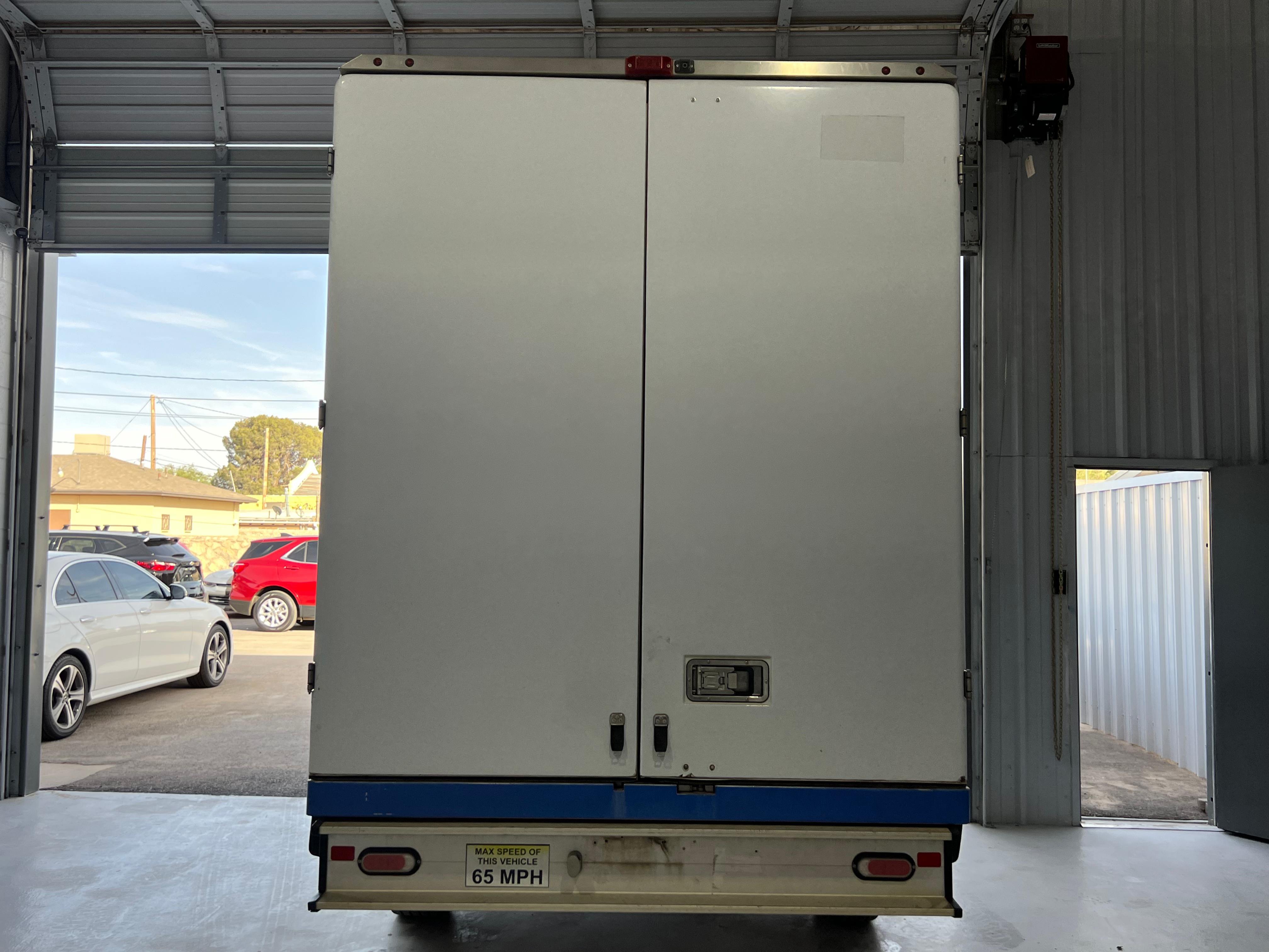 Used 2022 Ford Transit 350 w/ Upfitter Package RWD image 4