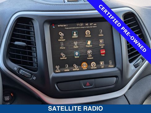 Used 2018 Jeep Cherokee Latitude Plus image 27