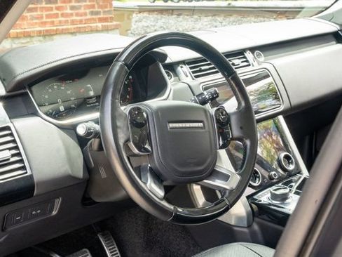 Used 2021 Land Rover Range Rover P525 Westminster Edition LWB AWD/4WD image 21