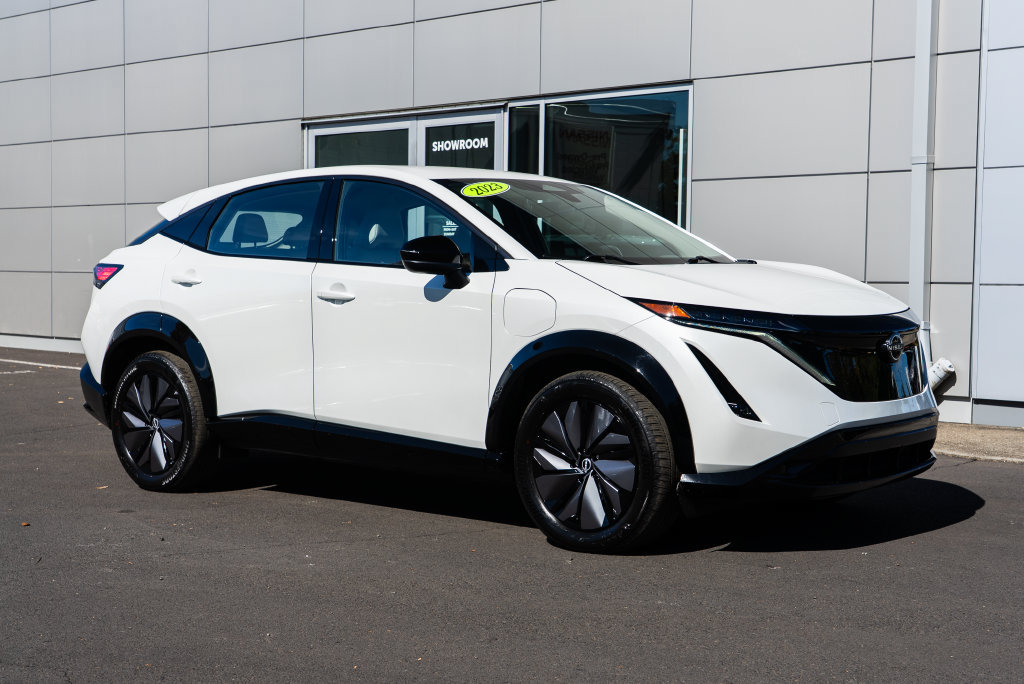 Used 2024 Nissan Ariya AWD image 1