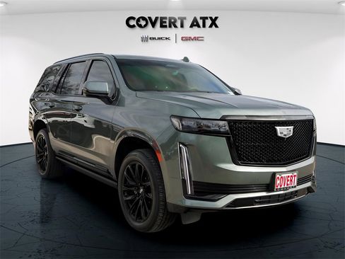 Used 2024 Cadillac Escalade Sport w/ LPO, ONYX Package image 9