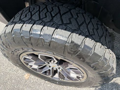 Used 2019 Chevrolet Colorado ZR2 w/ LPO, Power Package AWD/4WD image 34