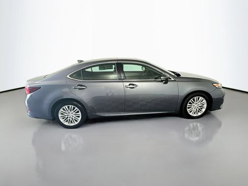 Used 2016 Lexus ES 350 w/ Premium Package w/Wood Trim FWD image 8