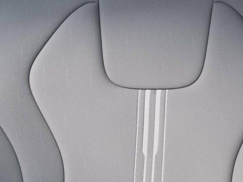 New 2026 Hyundai Elantra Sport image 17