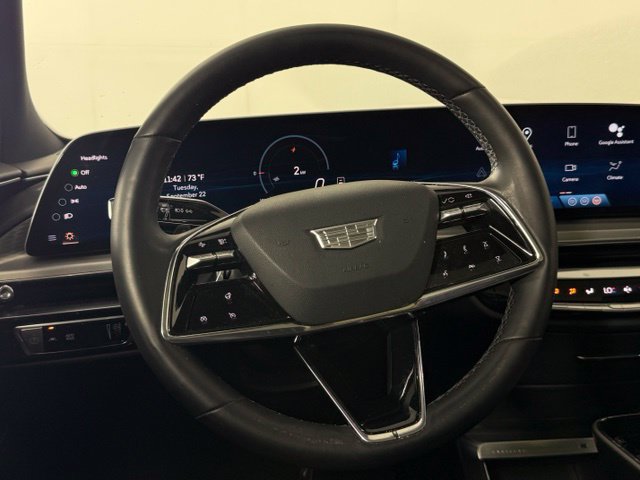 Certified 2024 Cadillac Lyriq Luxury AWD/4WD image 21
