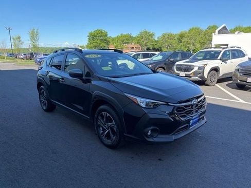 Used 2024 Subaru Crosstrek 2.0i Premium AWD/4WD image 4