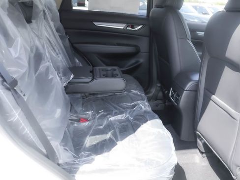 New 2025 MAZDA CX-5 AWD 2.5 S w/ Premium Plus Pkg image 37