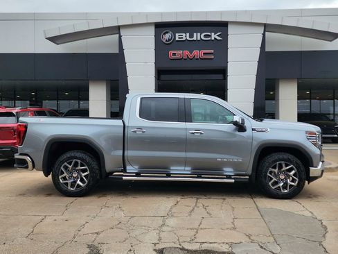 New 2026 GMC Sierra 1500 SLT w/ X31 Off-Road Package AWD/4WD image 3