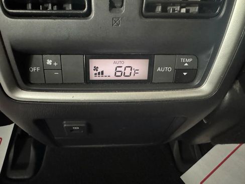 Used 2018 INFINITI QX60 Luxe image 40