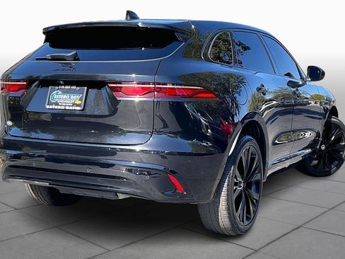 Used 2024 Jaguar F-PACE R-Dynamic S image 13